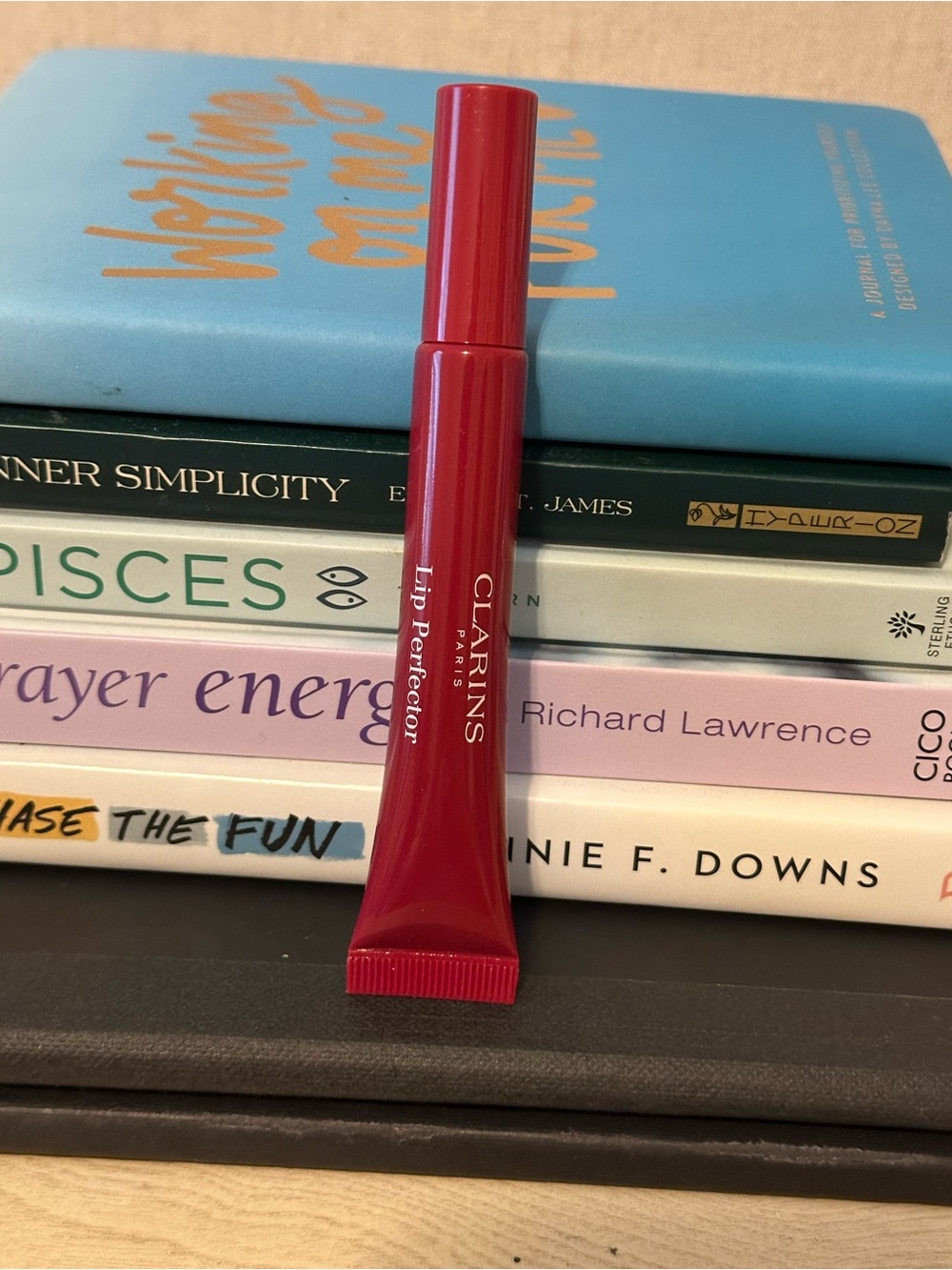 Clarins Lip Perfector Peptide Plumping+Hydrating Lip Gloss Shade 25
